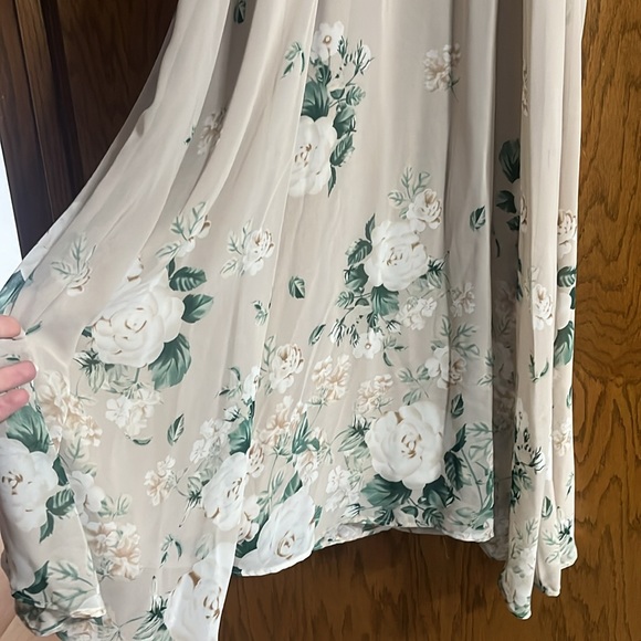 Show Me Your Mimi nude floral maxi - Picture 11 of 12